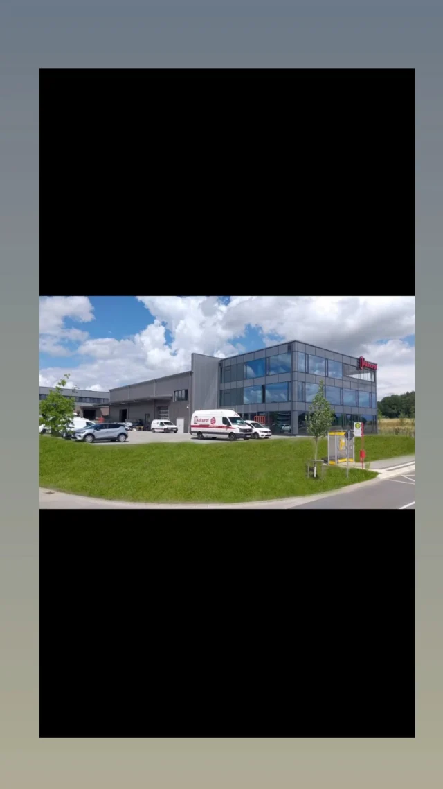 Produktionsmitarbeiter gesucht ! Aufgaben Gebiete: Produktion von Alu Fenstern und Haustüren in jeglicher Ausführung, Brandschutz Fenster/Türen, bewirb Dich jetzt mit attraktiven Aufstiegsmöglichkeiten. #bewerbung #bewerben #production #einfachakkurat #akkuratglasundfensterbau #alu #aluminium #brandschutz #brandschutztür #buchholz #buchholzindernordheide #landkreisharburg